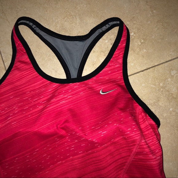 💕💕 Nike Dri Fit Razorback Tank Size Small - Picture 2 of 5